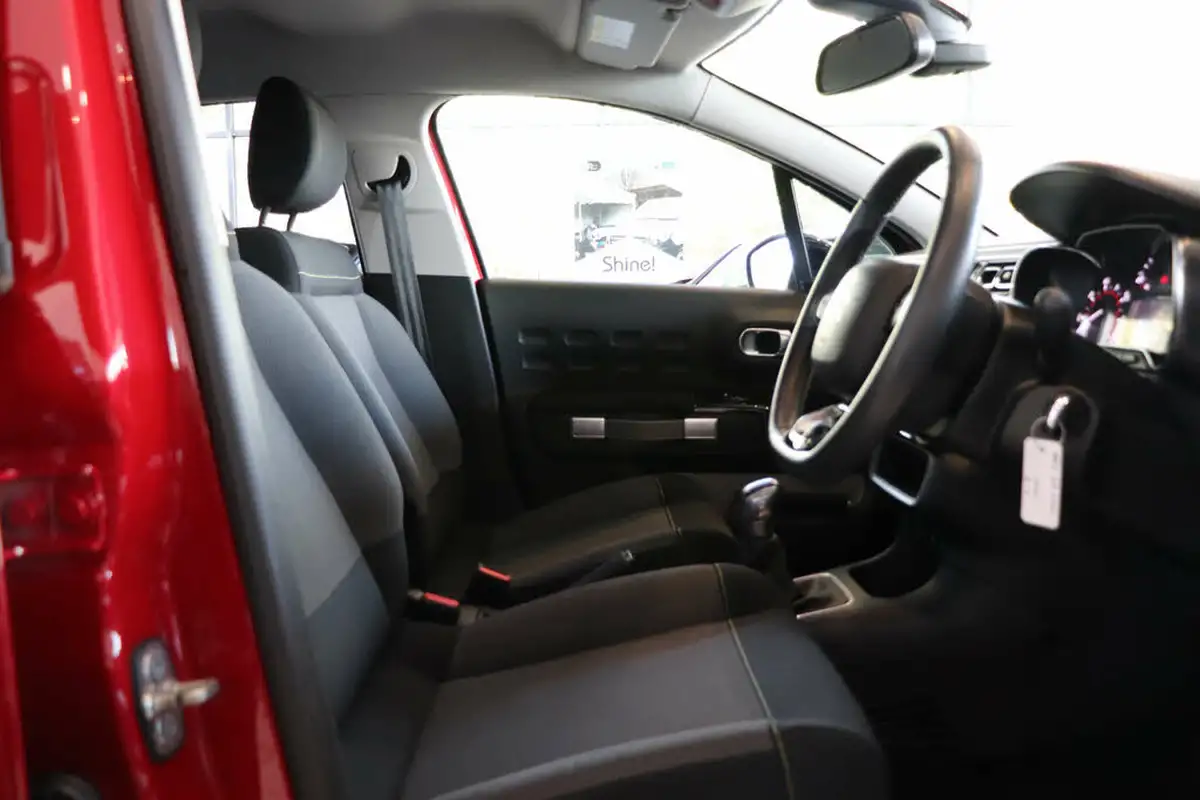 2018-citroen-c3-12-puretech-flair-82ps-big-17