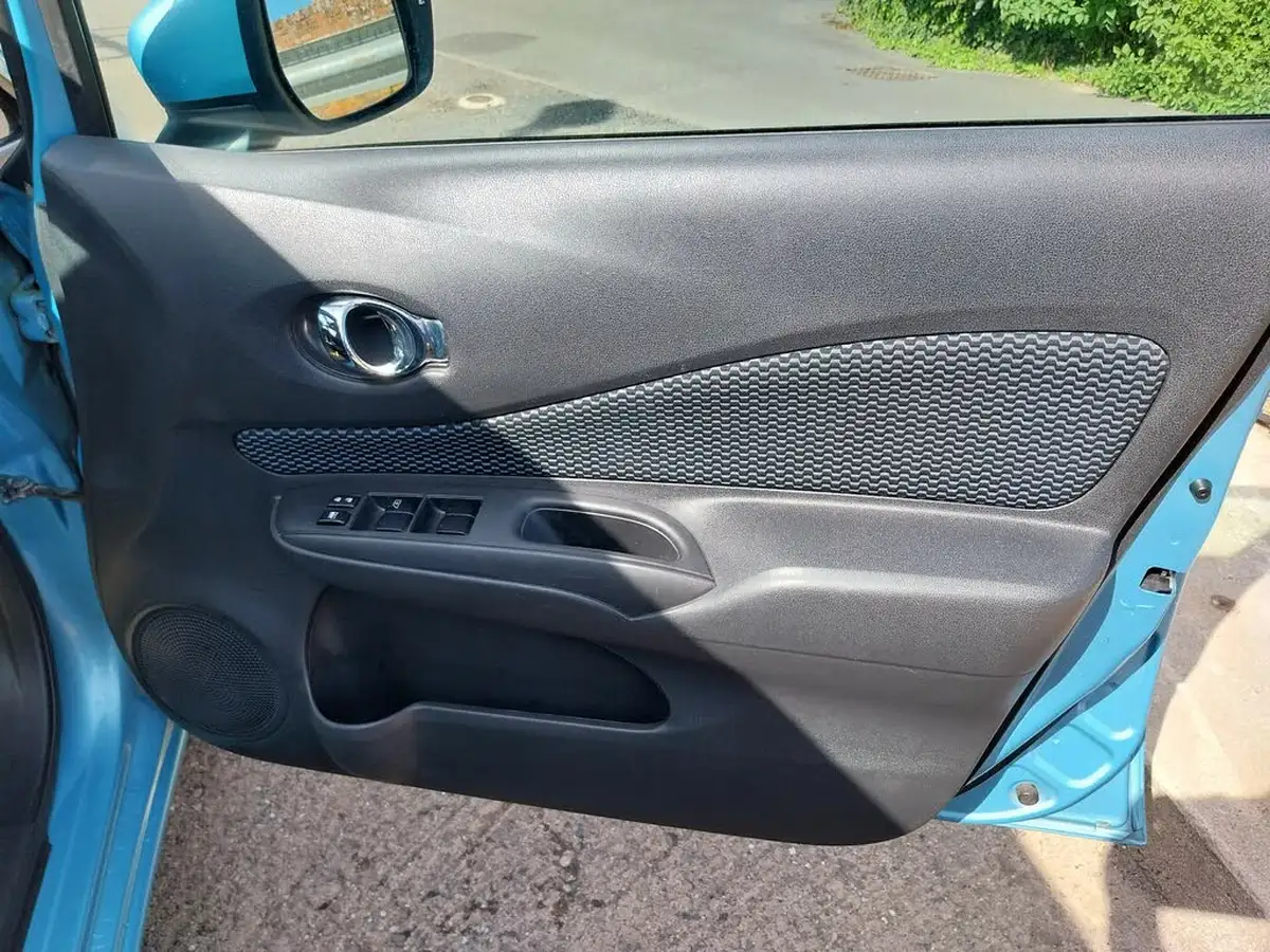 2014-nissan-note-12-acenta-premium-80ps-big-11