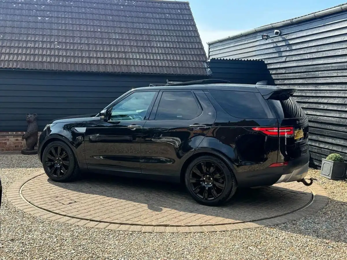 2017-land-rover-discovery-30td6-hse-luxury-big-27