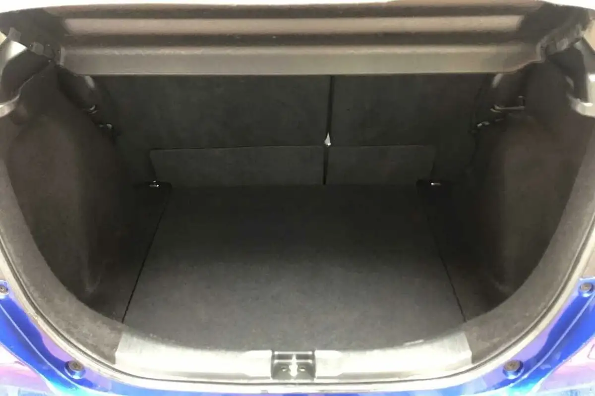 2019-honda-jazz-13-i-vtec-se-cvt-big-32