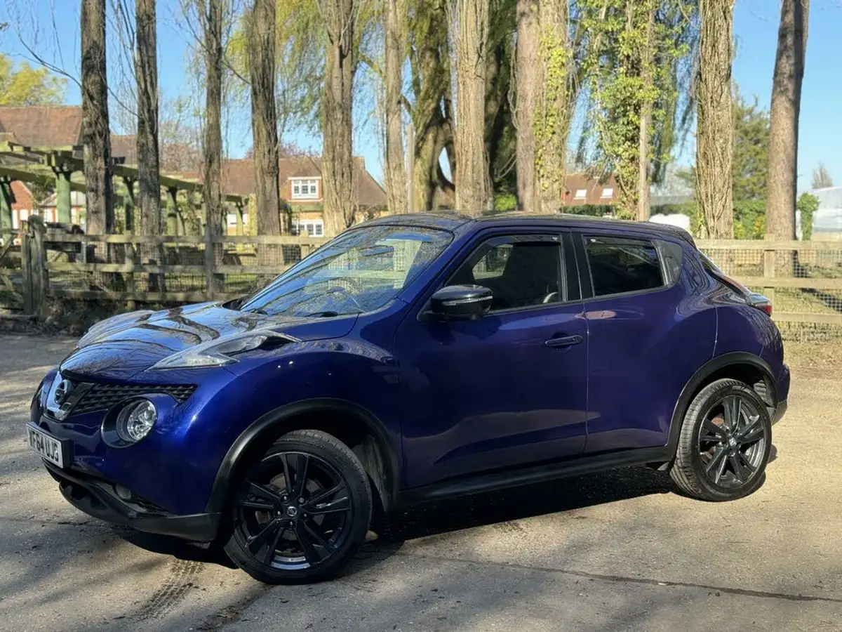 2014-nissan-juke-12-tekna-big-15