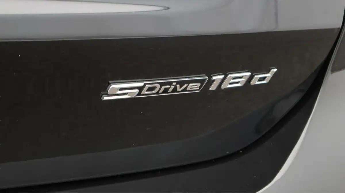 2020-bmw-x1-20td-sdrive18d-xline-sport-auto-big-22