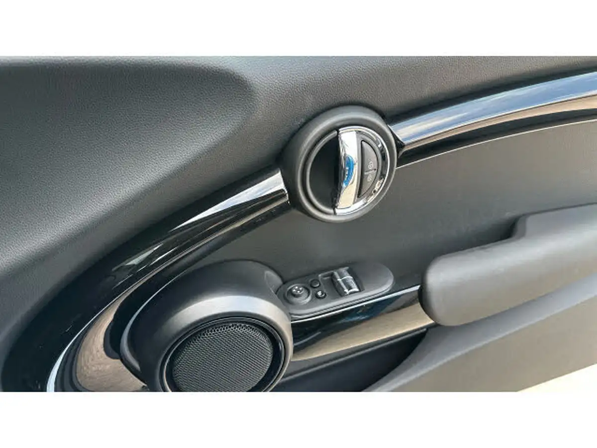 2022-mini-cooper-15-cooper-classic-premium-plus-hatchback-3d-auto-big-19
