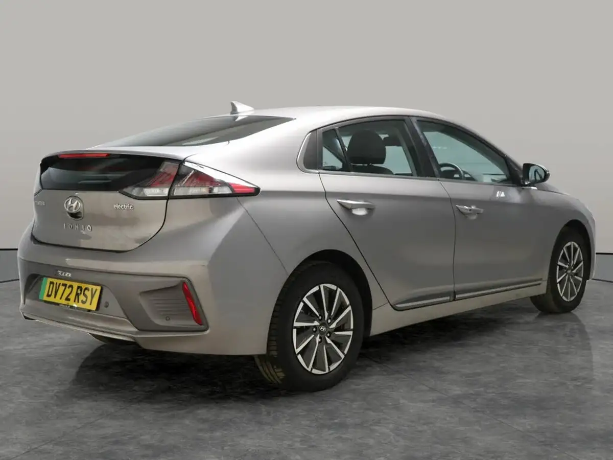 2022-hyundai-ioniq-e-premium-electric-big-10