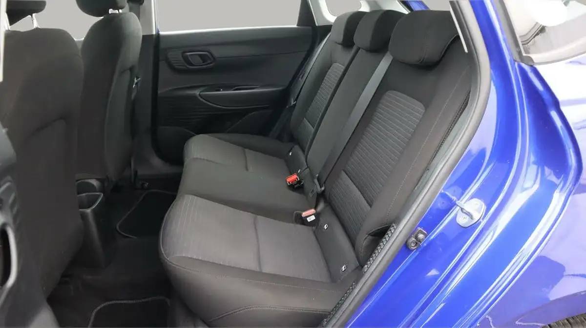 2023-hyundai-i20-10-t-gdi-se-connect-dct-big-16