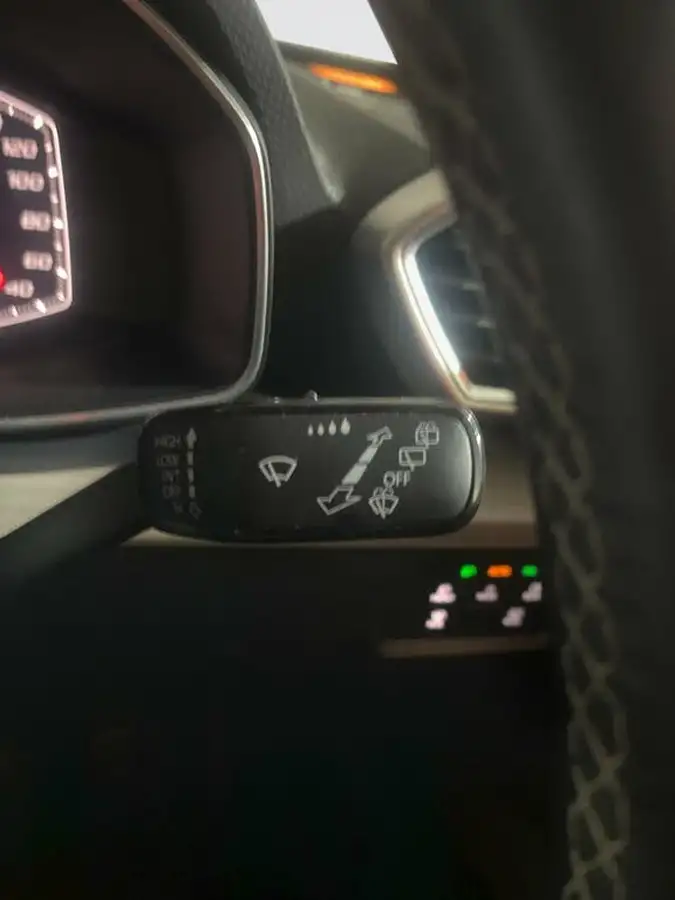 2020-seat-leon-15-tsi-evo-xcellence-150ps-hatchback-big-19