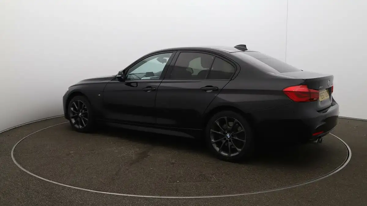 2017-bmw-3-series-30td-330d-xdrive-m-sport-saloon-4d-big-27