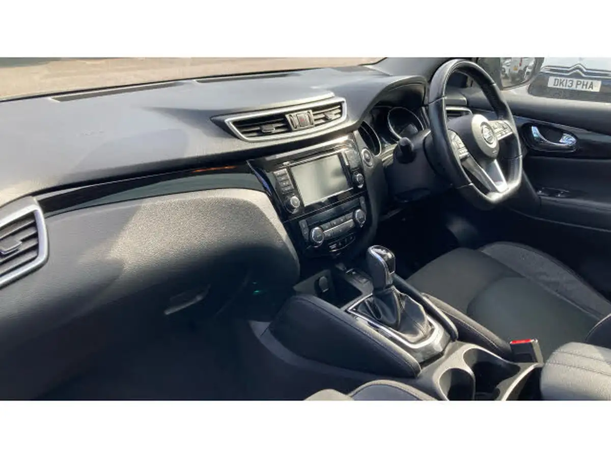 2020-nissan-qashqai-13-dig-t-n-connecta-160ps-dct-big-8