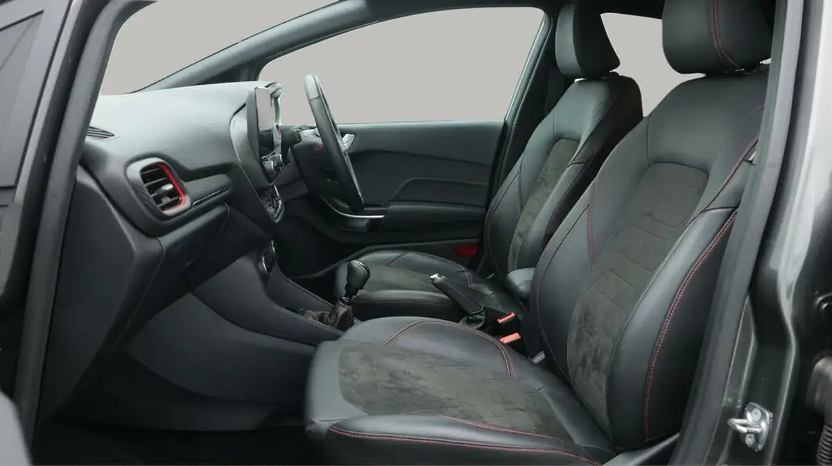 2022-ford-fiesta-10t-st-line-vignale-100ps-5d-big-14