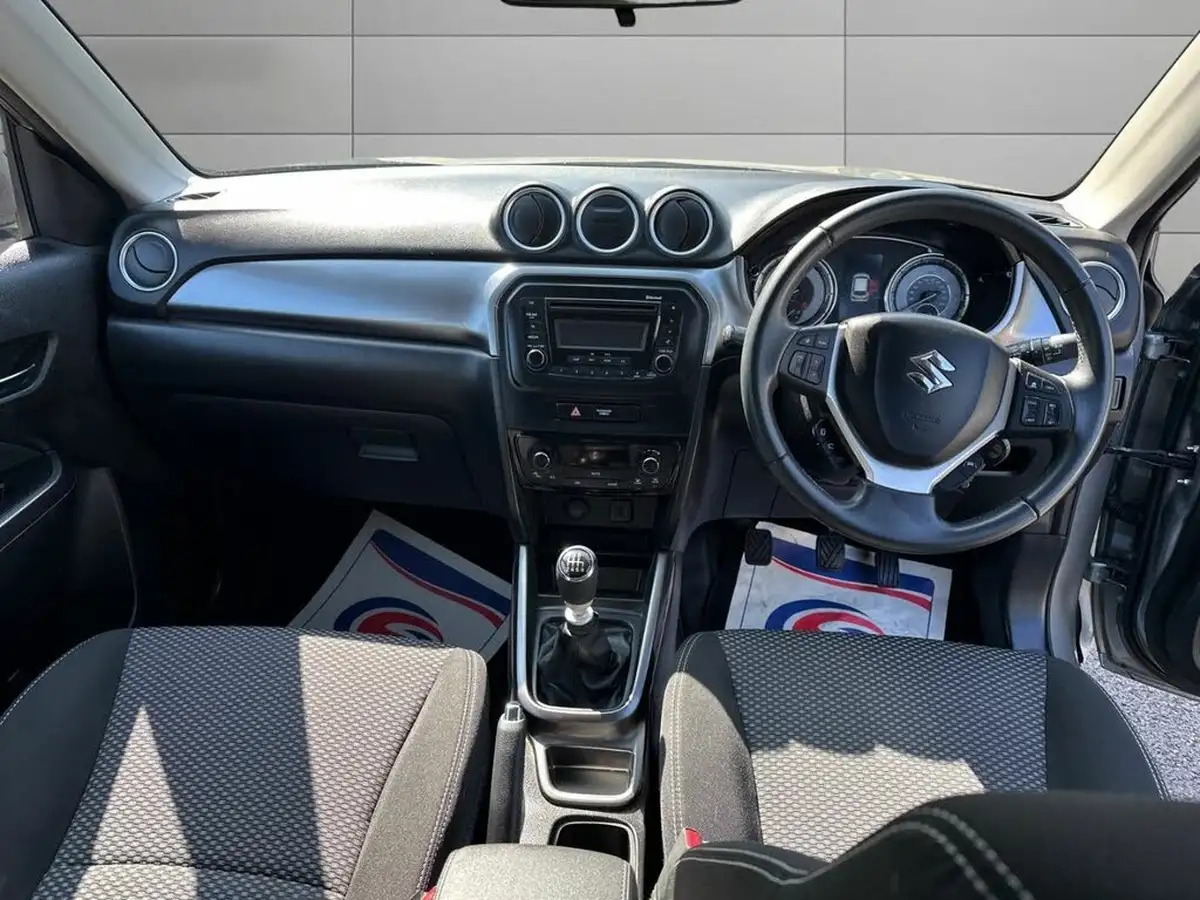 2021-suzuki-vitara-14-boosterjet-sz4-big-9