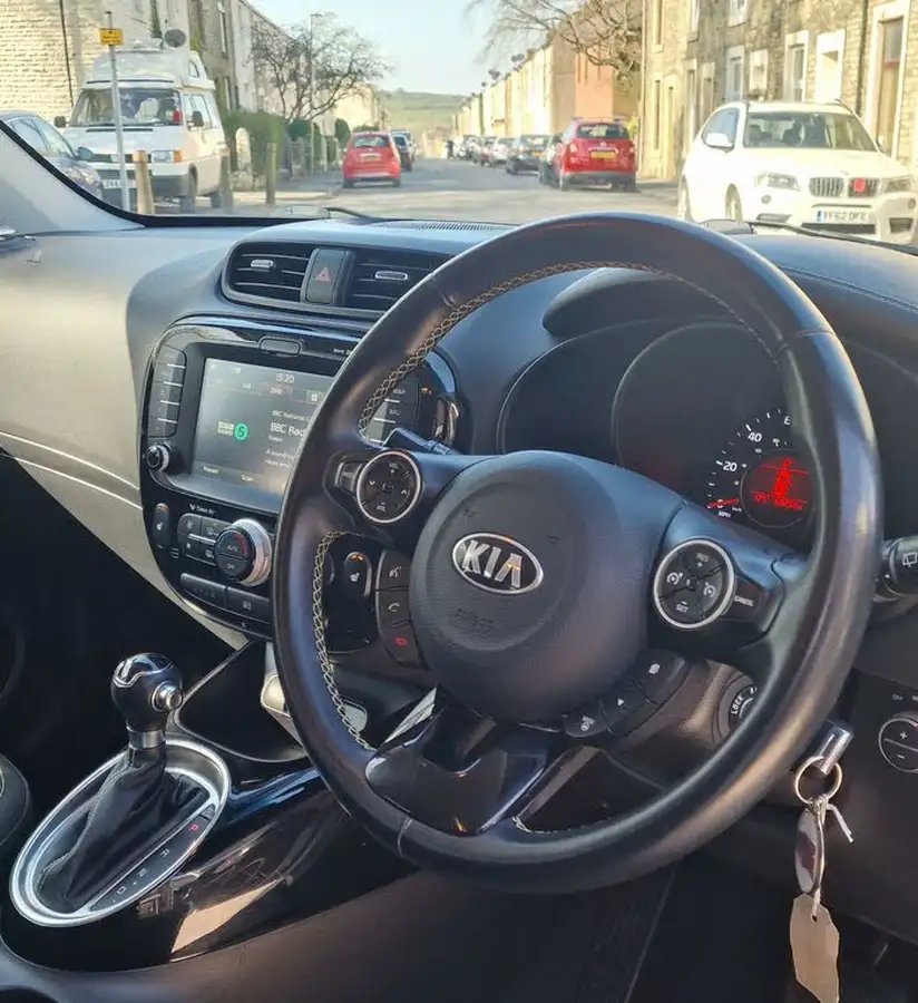 2016-kia-soul-16crdi-mixx-dct-big-29