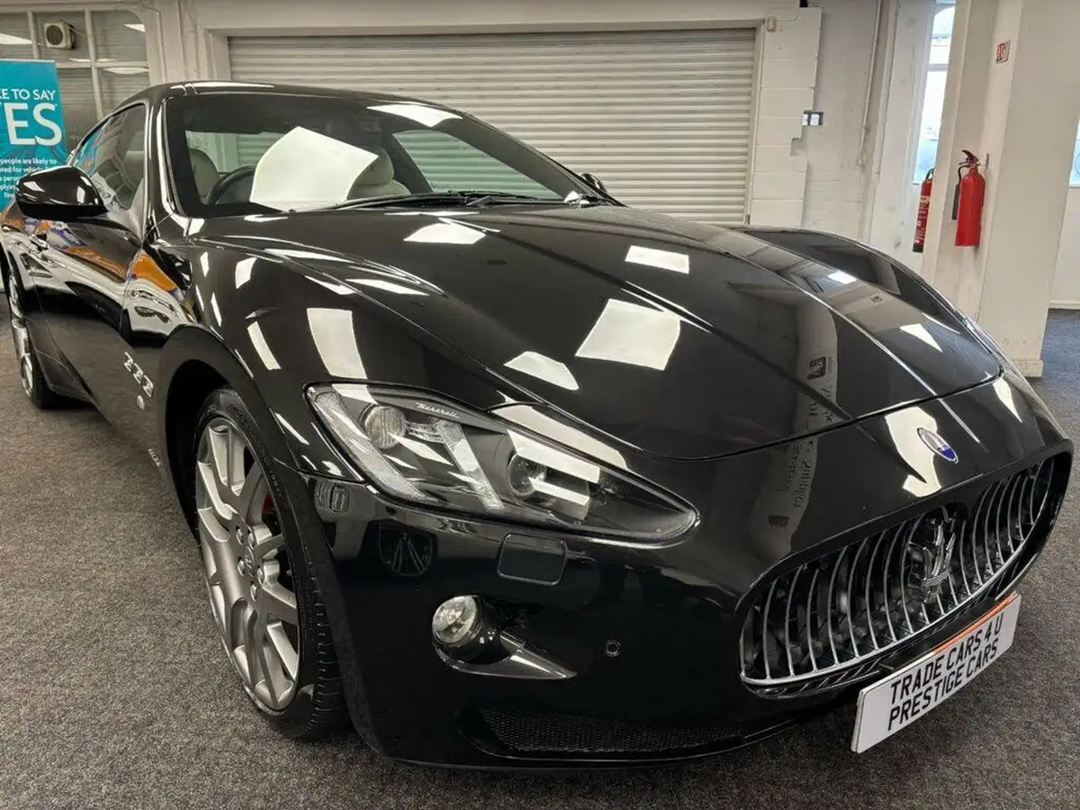 2016-maserati-granturismo-42-big-16