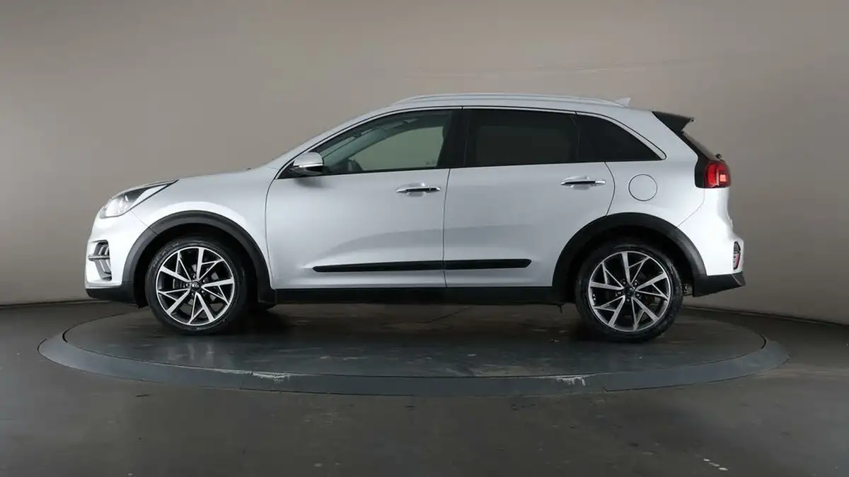 2020-kia-niro-16-gdi-3-big-29