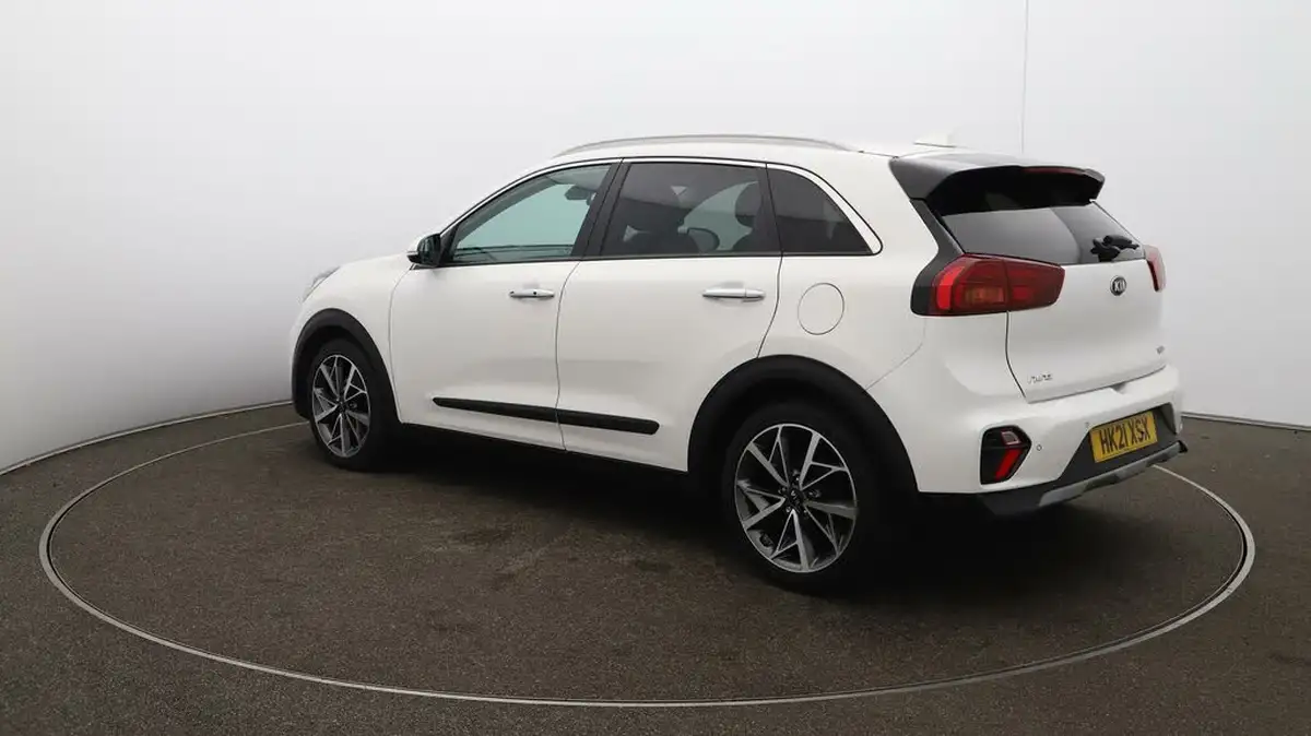 2021-kia-niro-16-gdi-4-156kwh-big-57