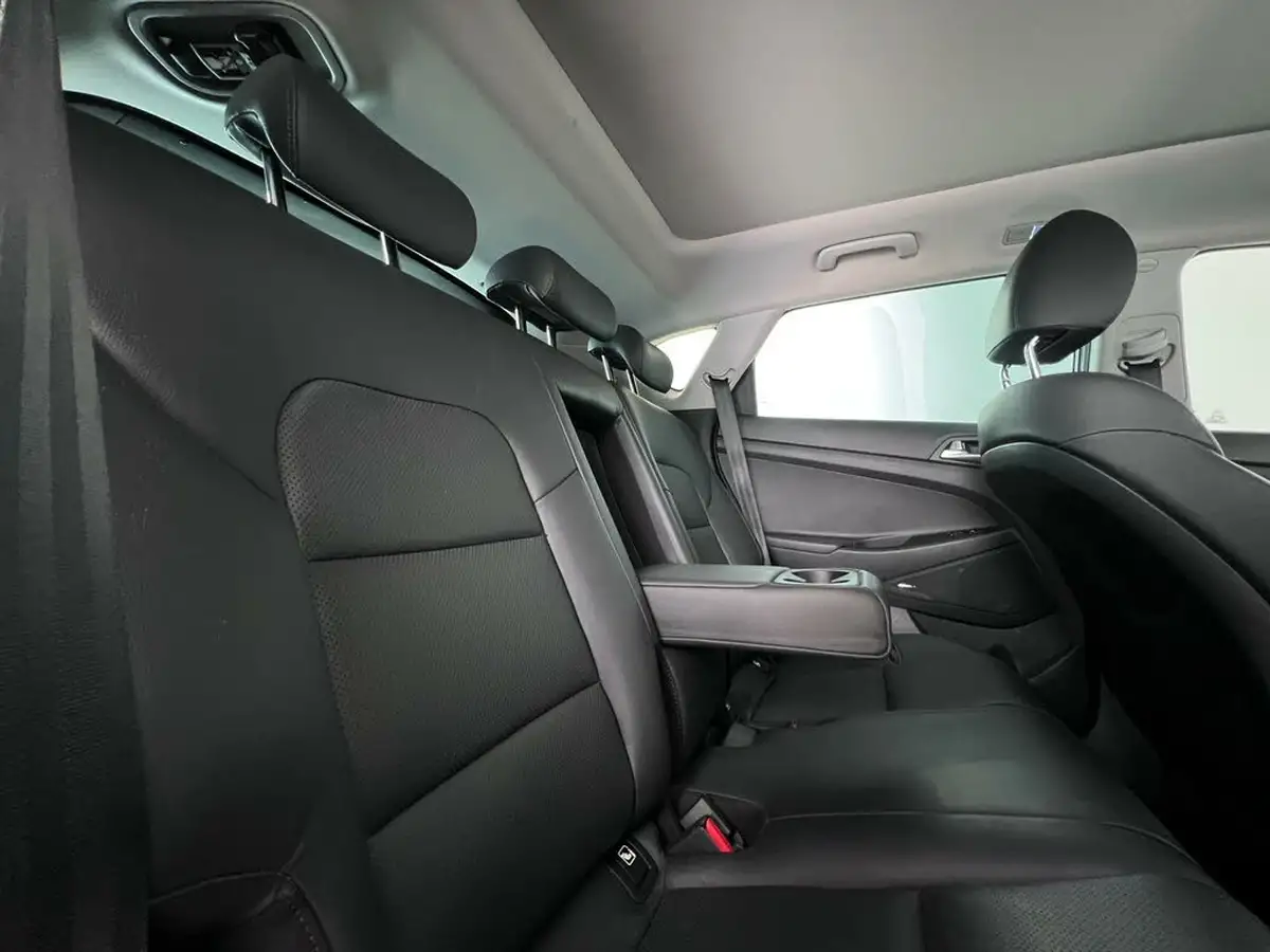 2019-hyundai-tucson-16crdi-premium-se-dct-big-17