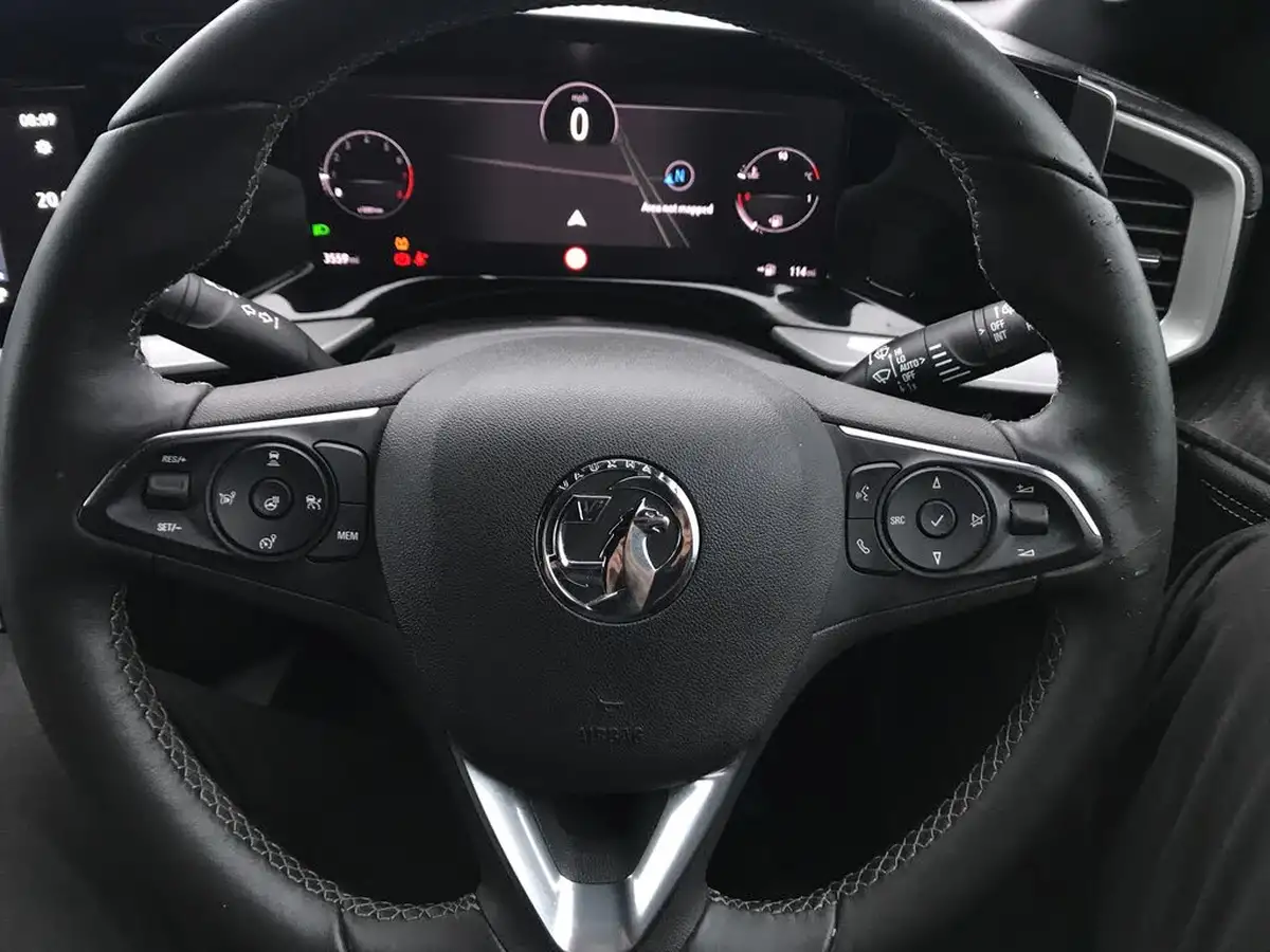 2024-vauxhall-mokka-12-ultimate-136ps-big-24