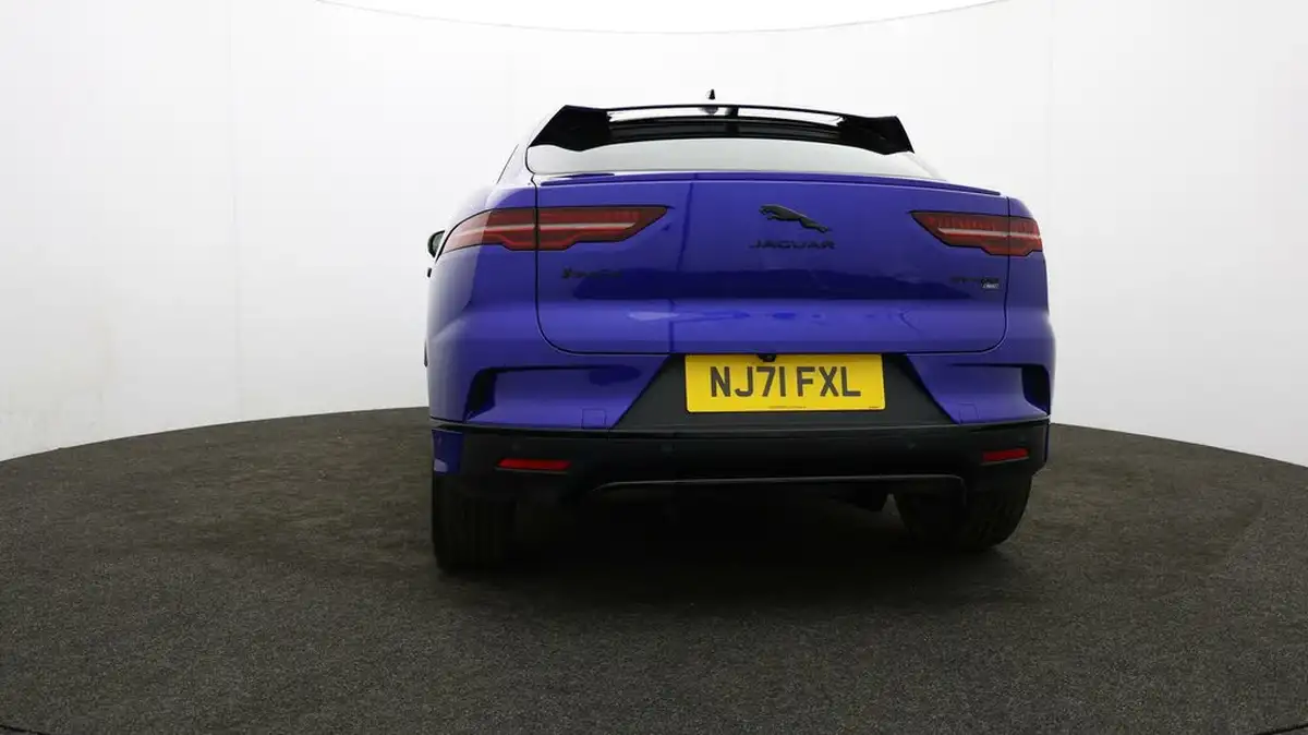 2021-jaguar-i-pace-ev400-hse-big-35