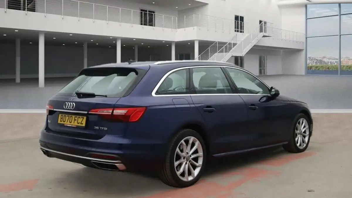 2020-audi-a4-avant-20-35-tfsi-sport-s-tronic-big-3