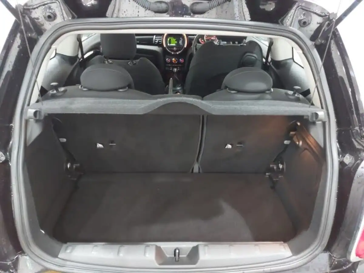 2017-mini-cooper-15-cooper-seven-chili-3d-big-7