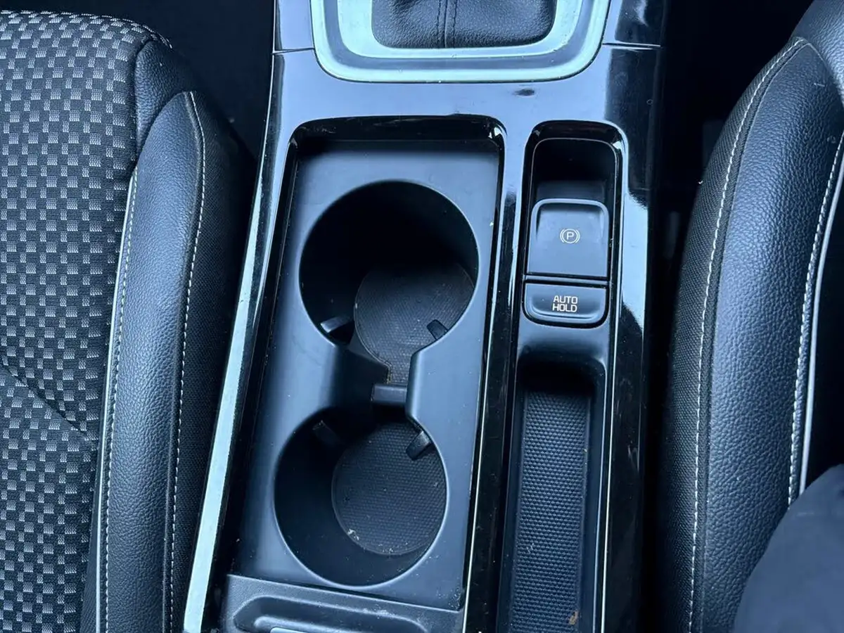 2020-kia-xceed-14-t-gdi-3-dct-big-29