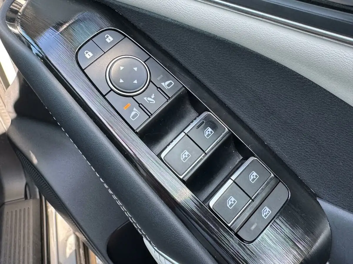 2021-nissan-qashqai-13-dig-t-tekna-140ps-big-28