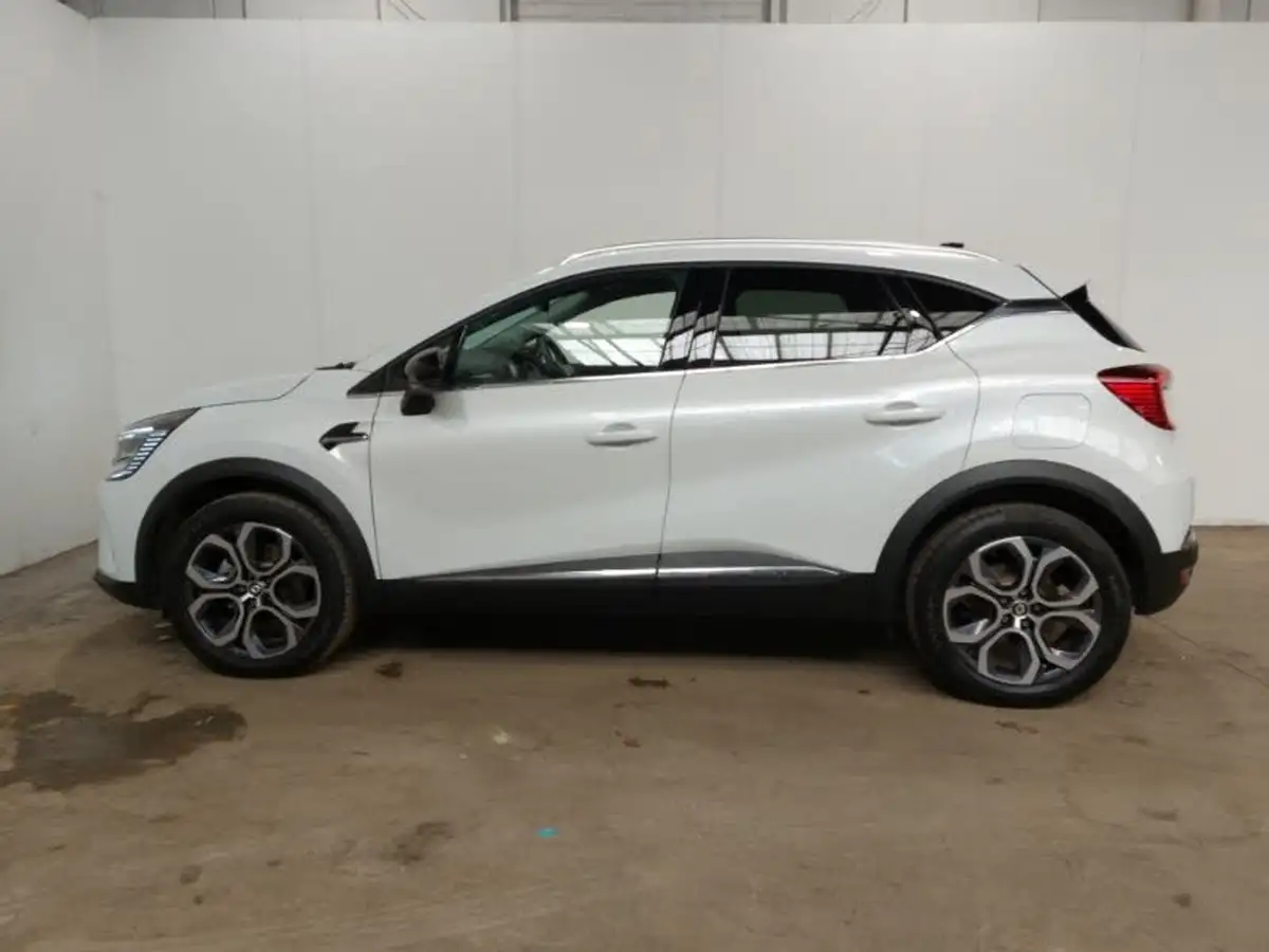 2023-renault-captur-16-techno-160ps-plug-in-big-3