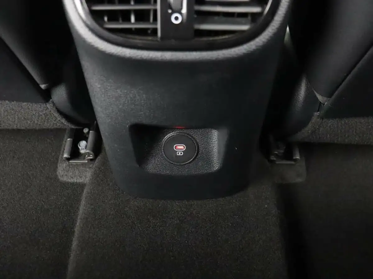2023-kia-pro-ceed-15-t-gdi-gt-line-s-158bhp-big-38