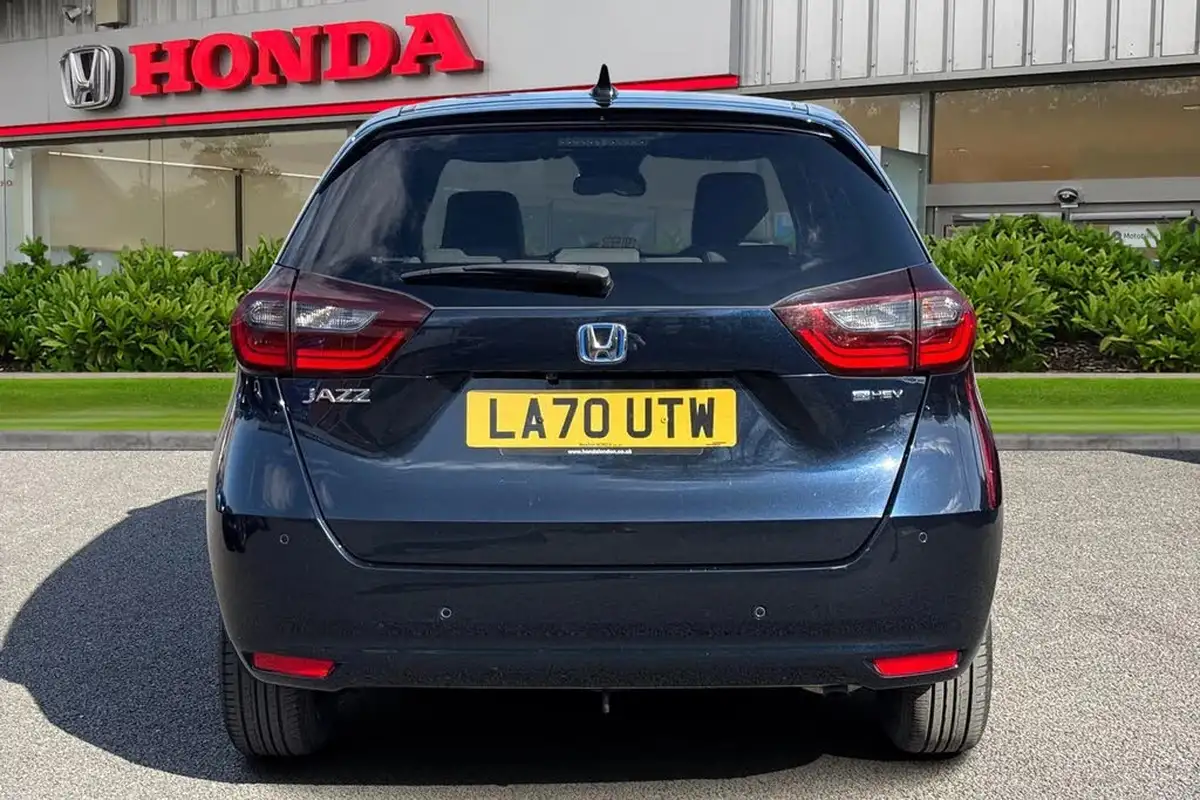 2021-honda-jazz-15-i-mmd-ex-107ps-big-5