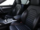 2022-alfa-romeo-stelvio-20-veloce-small-36
