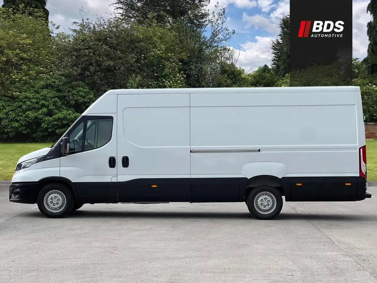 2021-iveco-daily-s-class-23td-35s14v-business-3520lmm-h2-136pseu6dt-big-9
