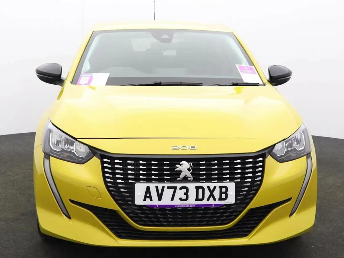 2023-peugeot-208-12-puretech-active-premium-100ps-eat8-big-1