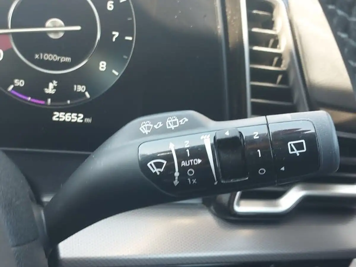 2022-kia-sportage-16-t-gdi-launch-edition-big-16