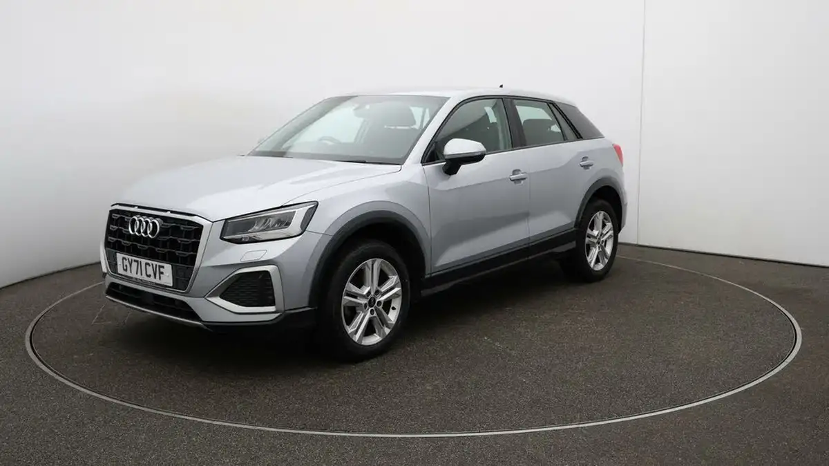 2021-audi-q2-10-30-tfsi-sport-big-61