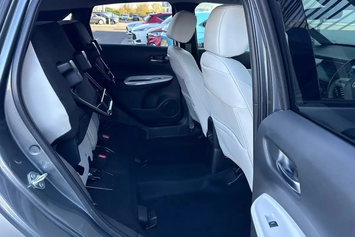 2021-honda-jazz-15-i-mmd-ex-107ps-big-31