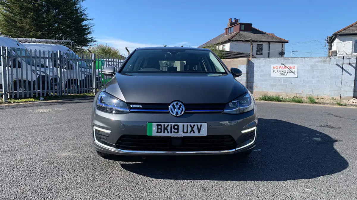 2019-volkswagen-golf-e-e-golf-big-7