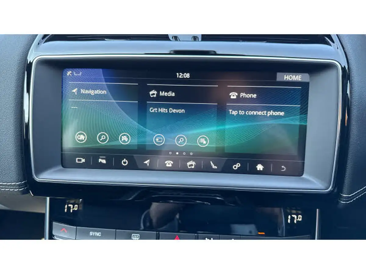 2019-jaguar-xe-20d-r-sport-180ps-auto-big-24