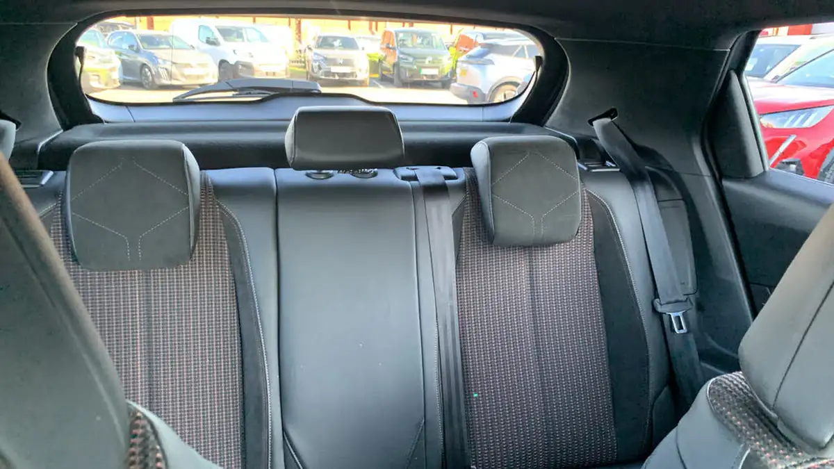 2019-ds-ds-3-crossback-12-puretech-performance-line-100ps-big-24