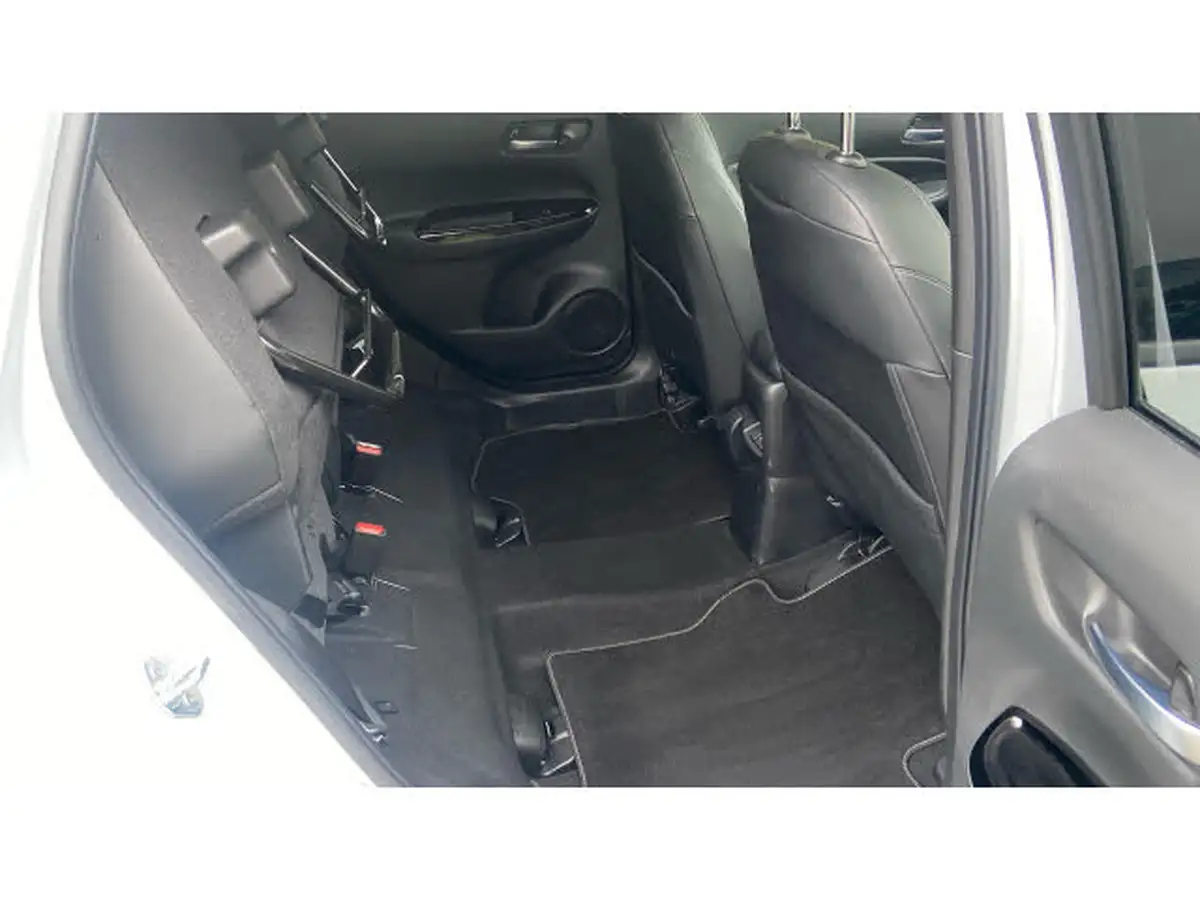 2021-honda-jazz-15-i-mmd-ex-107ps-big-38