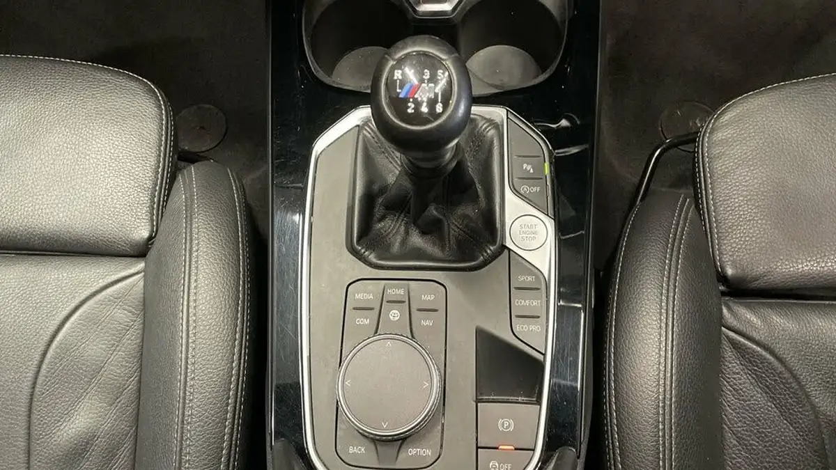 2021-bmw-1-series-20td-118d-m-sport-lcp-big-19