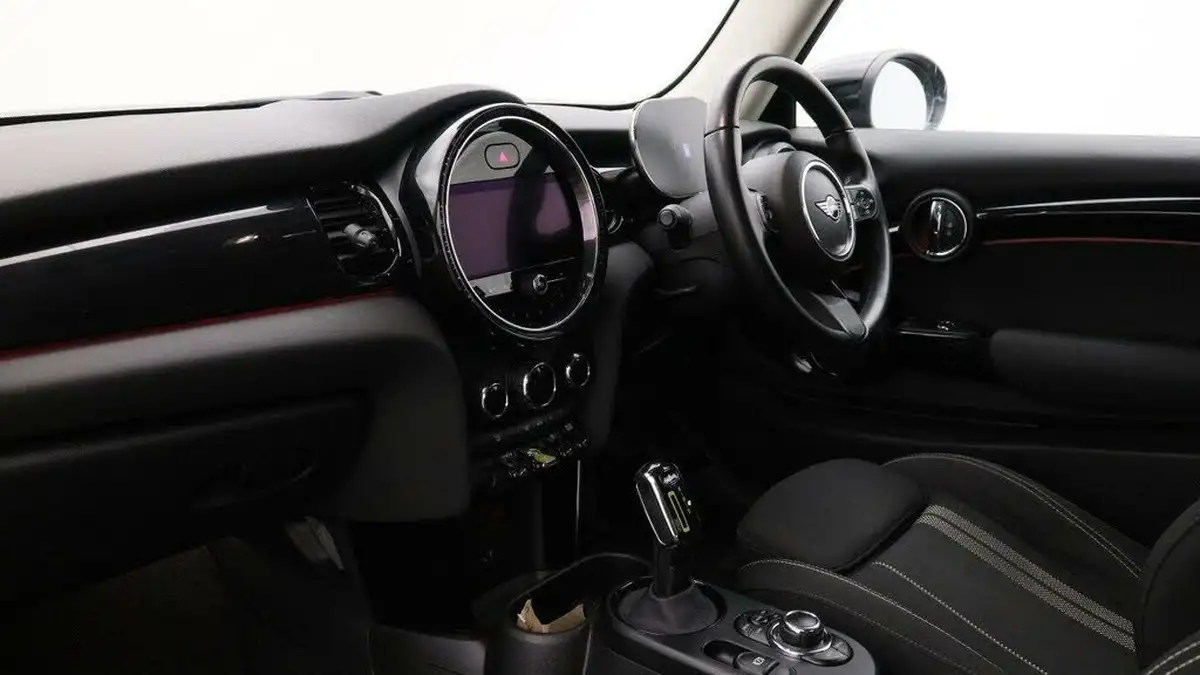 2021-mini-cooper-e-cooper-s-1-big-3