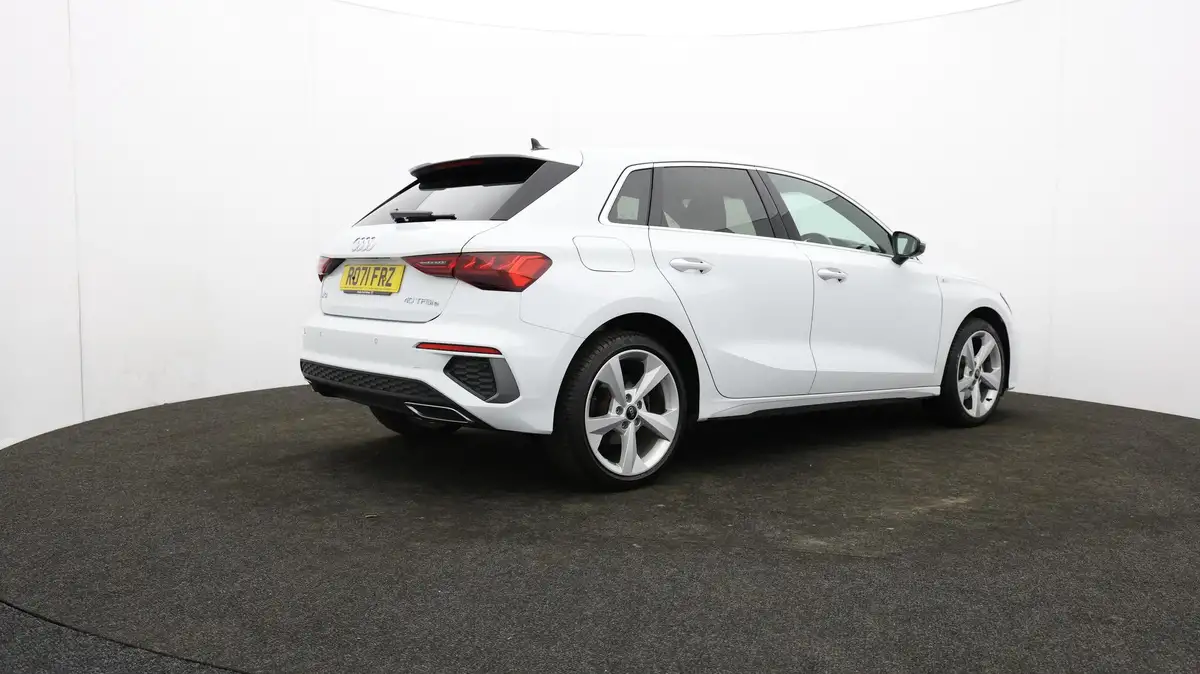 2021-audi-a3-14-40-tfsi-e-s-line-big-25