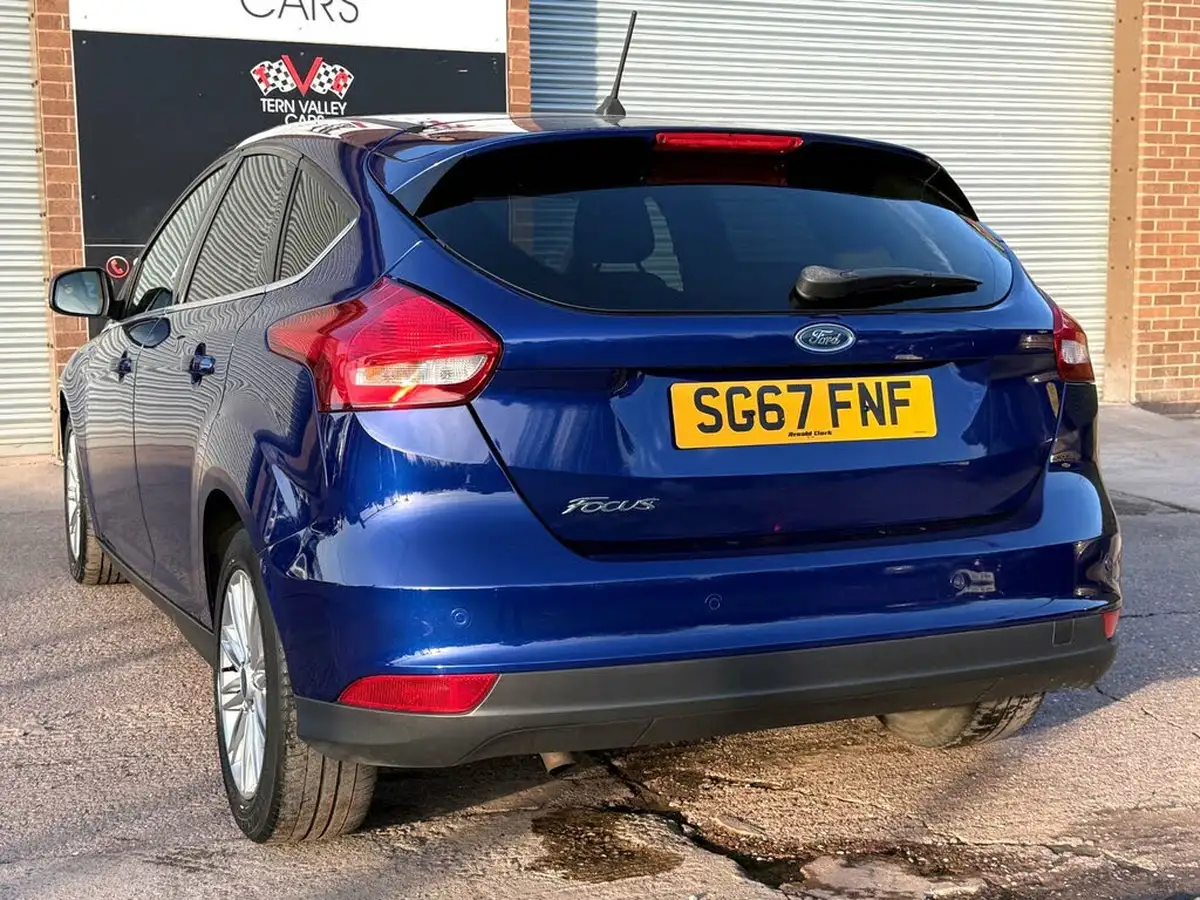 2017-ford-focus-15tdci-zetec-95ps-hatchback-big-63