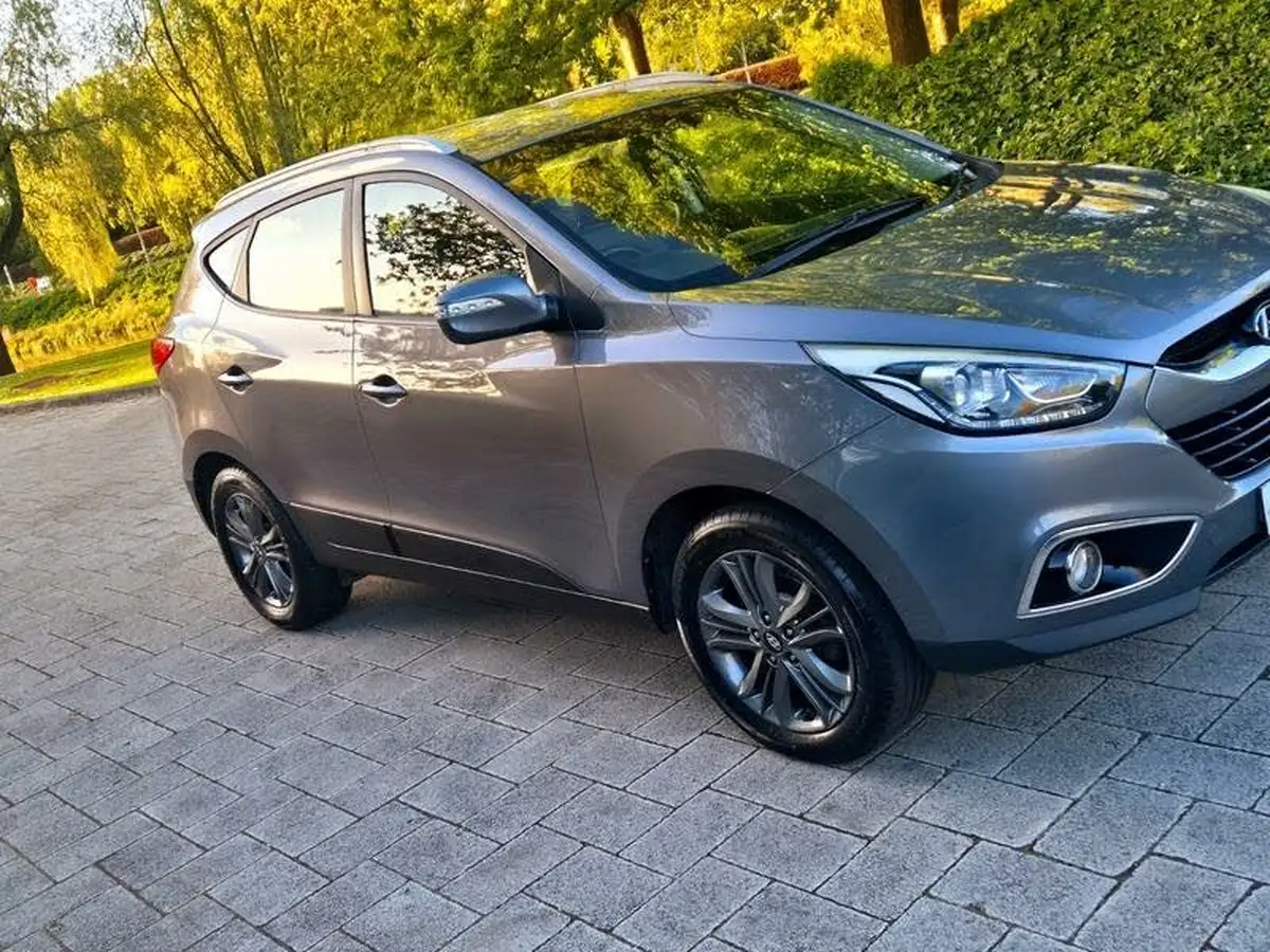 2015-hyundai-ix35-17td-se-nav-big-1
