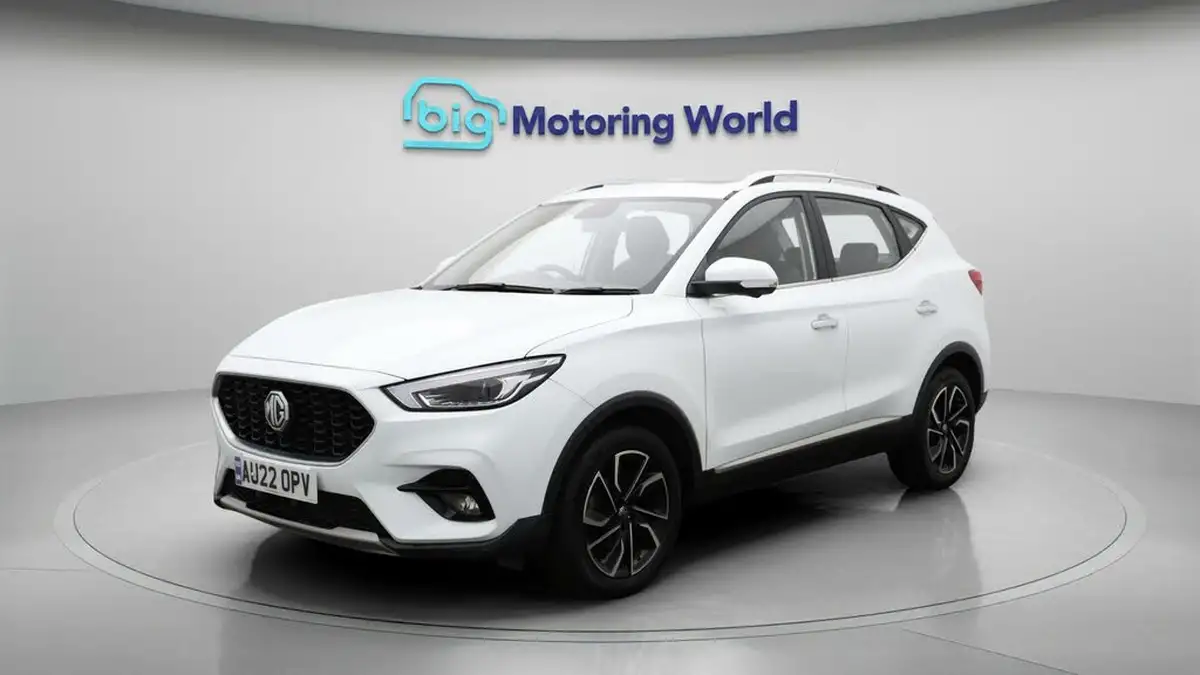 2022-mg-zs-suv-10t-gdi-exclusive-big-3