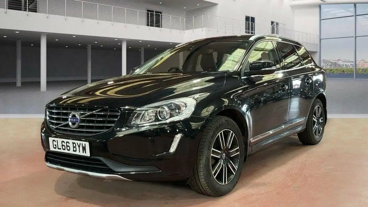 2016-volvo-xc60-24td-d5-se-lux-big-1