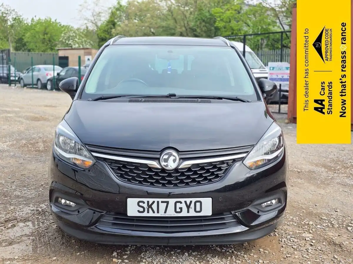 2017-vauxhall-zafira-tourer-14i-16v-turbo-sri-nav-leather-pk-auto-big-1