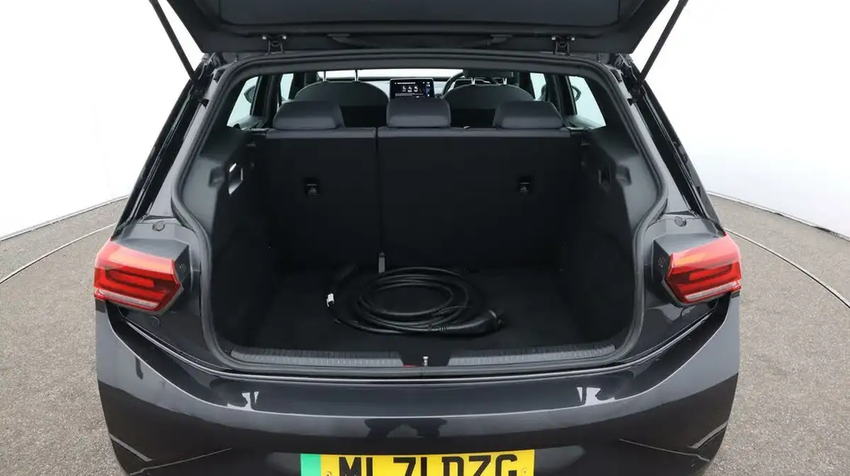 2021-volkswagen-id3-e-life-204ps-58kwh-pro-performance-big-17