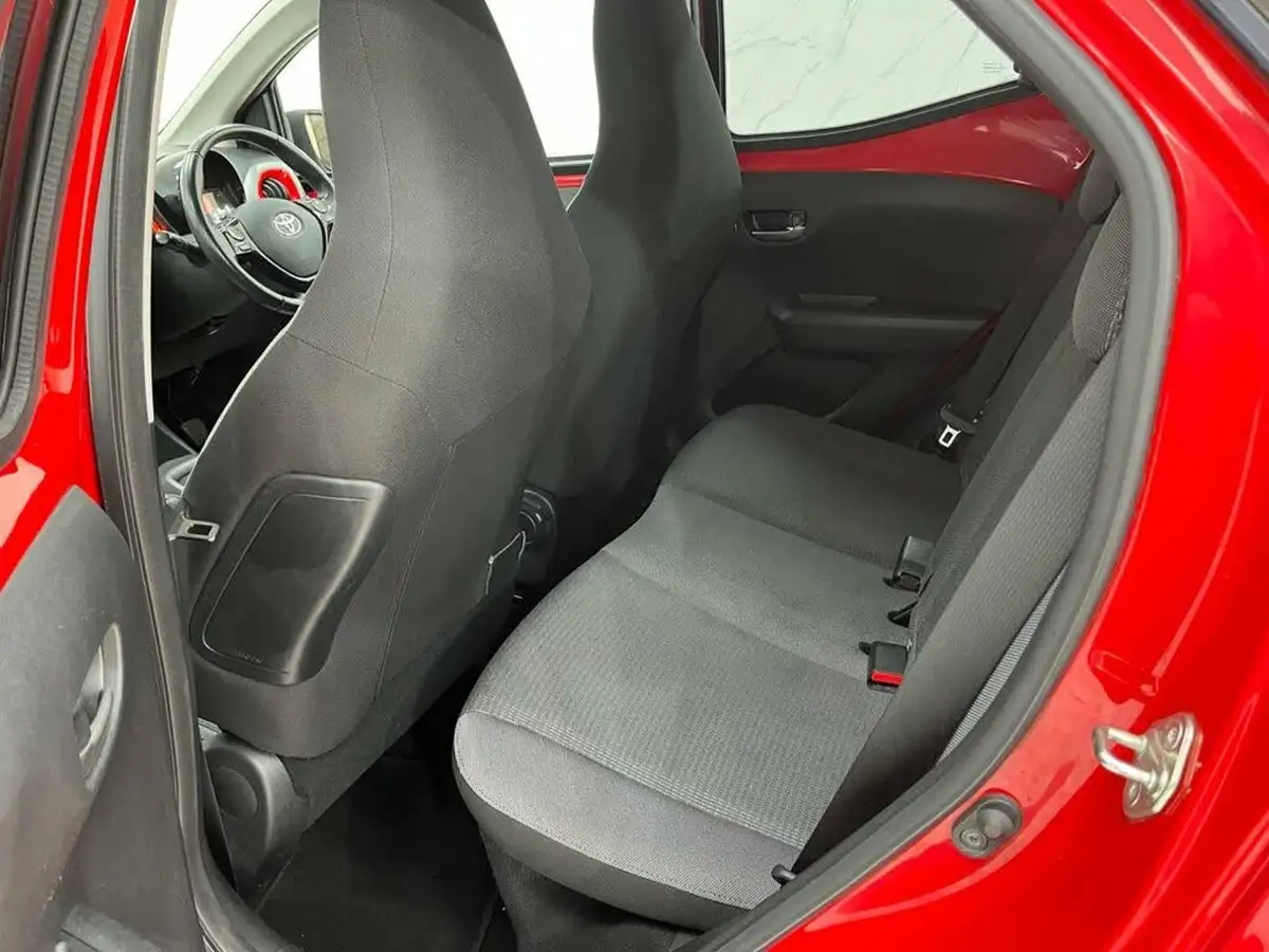2020-toyota-aygo-10-vvt-i-x-trend-tss-x-shift-big-26