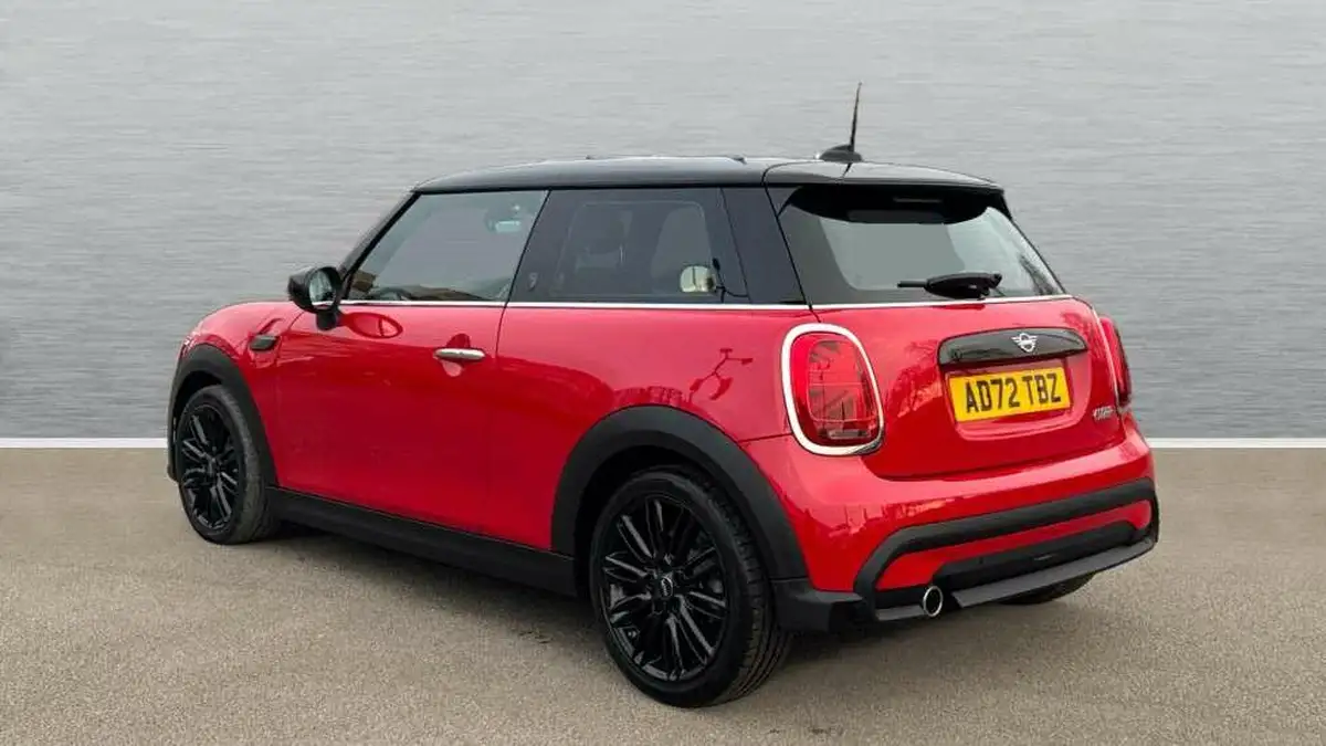 2022-mini-cooper-15-cooper-exclusive-premium-hatchback-3d-auto-big-1