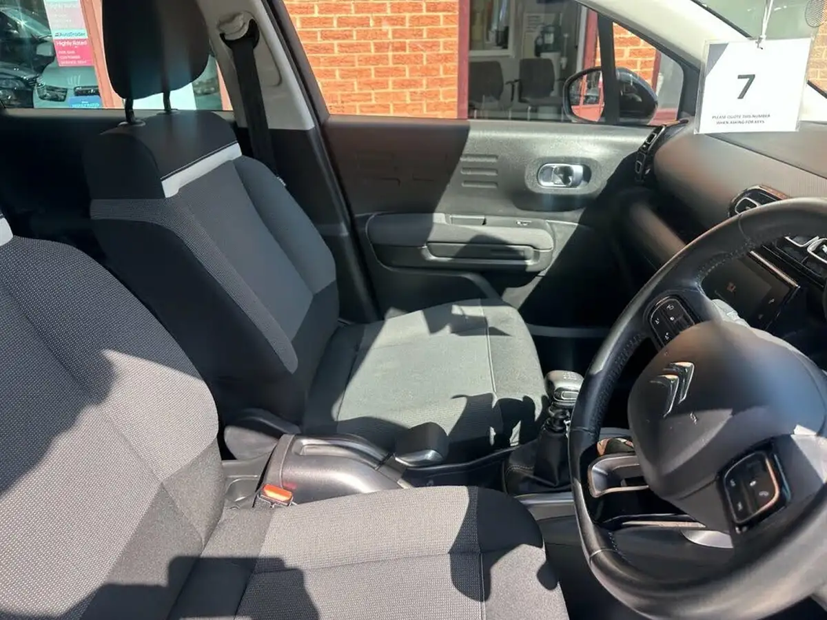 2018-citroen-c3-aircross-12-puretech-flair-110ps-ss-big-9
